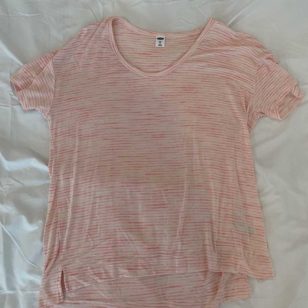 Old Navy T-Shirt